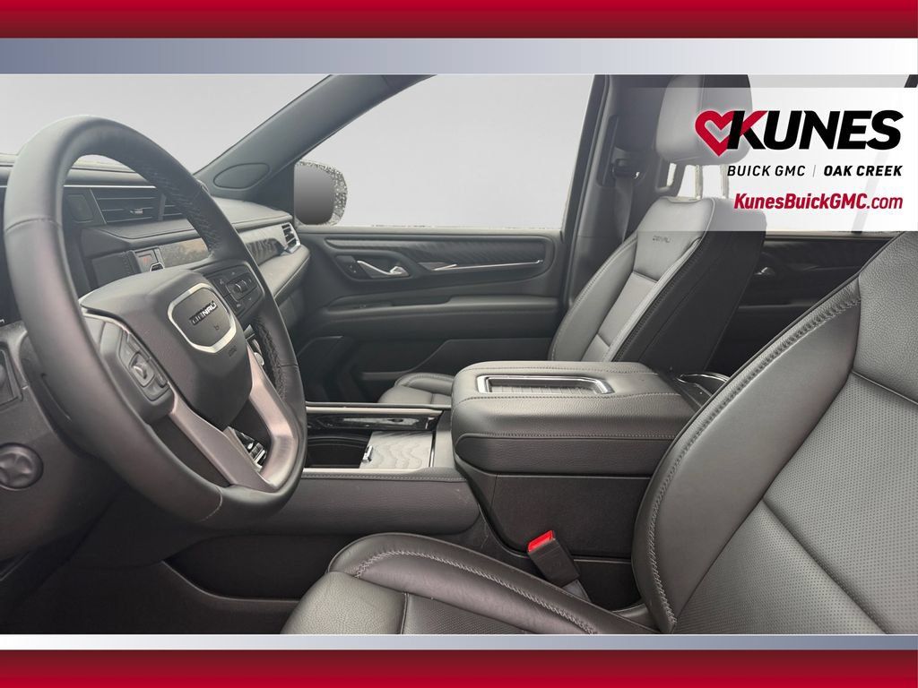 Used 2024 GMC Yukon Denali AWD/4WD image 22
