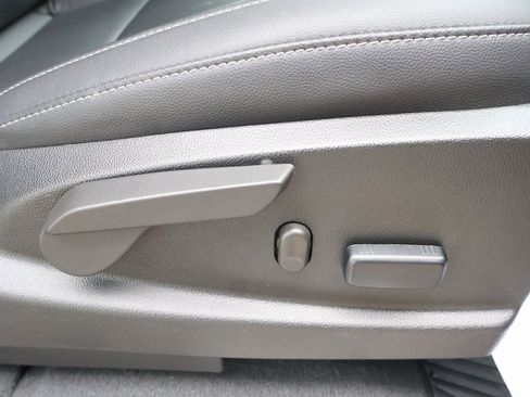 Certified 2022 Chevrolet Colorado ZR2 image 36