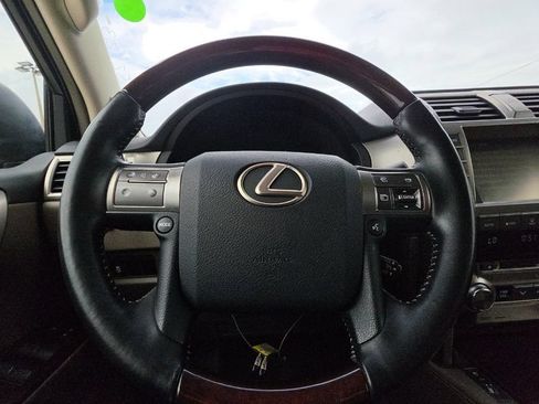 Used 2019 Lexus GX 460 Premium AWD/4WD image 9