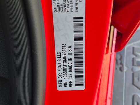 Used 2021 RAM 1500 Laramie AWD/4WD image 34