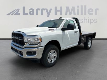 New 2024 RAM 2500 Tradesman w/ Chrome Appearance Group