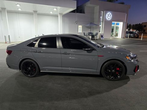 Used 2023 Volkswagen Jetta GLI Autobahn w/ GLI Black Package FWD image 3