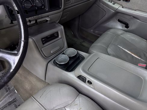 Used 2002 GMC Sierra 2500 SLE w/ SLT Marketing Option Pkg image 13