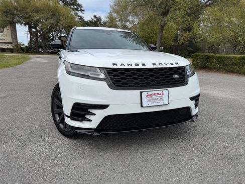 Used 2018 Land Rover Range Rover Velar R-Dynamic HSE image 37