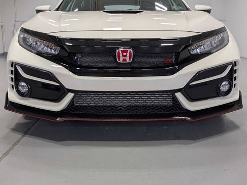 Used 2021 Honda Civic Type R image 2