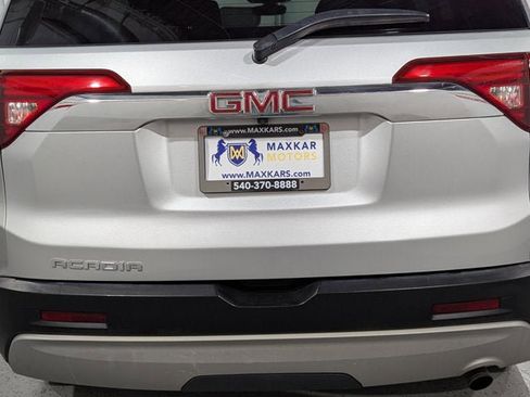 Used 2018 GMC Acadia SLE image 57