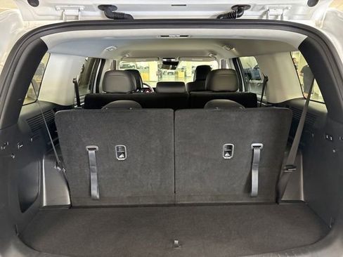 Used 2025 Hyundai Santa Fe SEL FWD image 13