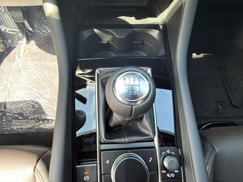 New 2026 MAZDA MAZDA3 2.5 S Hatchback w/ Premium Pkg FWD image 13