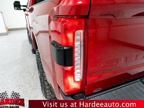 Used 2023 Ford F250 Lariat w/ Lariat Ultimate Package image 9