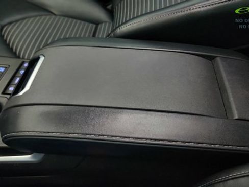 Used 2022 Toyota Highlander XSE AWD/4WD image 54