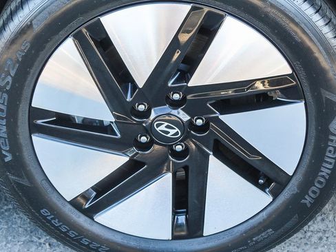 Used 2023 Hyundai Ioniq 6 SE image 11