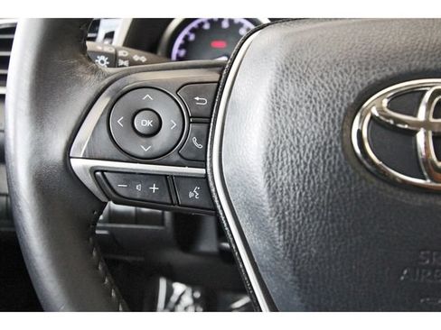 Used 2023 Toyota Camry XLE FWD image 16