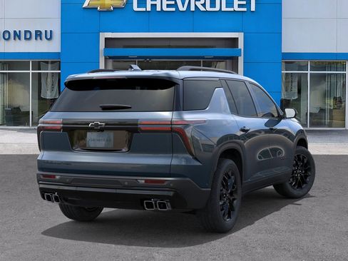 New 2026 Chevrolet Traverse LT w/ Enhanced Driving Package image 4