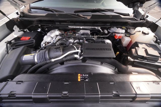 Used 2025 Chevrolet Silverado 2500 LTZ w/ LTZ Convenience Package AWD/4WD image 10