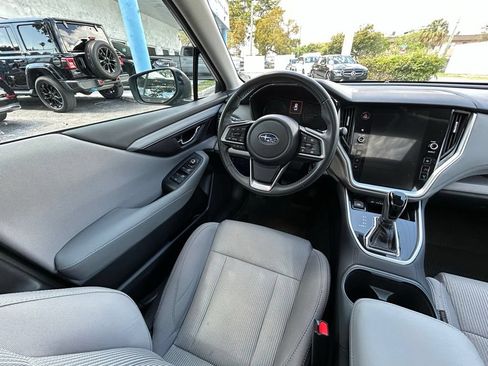Used 2025 Subaru Legacy Premium AWD/4WD image 9