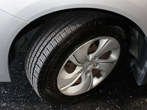 Used 2014 Honda Civic LX image 31