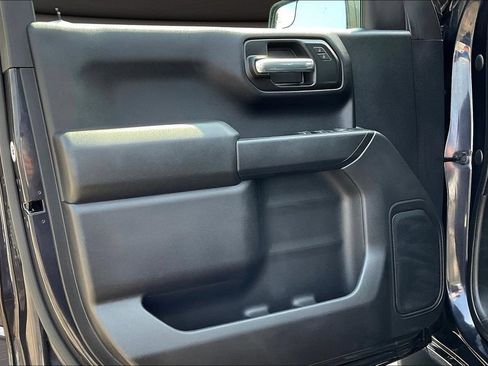 Used 2022 Chevrolet Silverado 1500 Custom AWD/4WD image 23