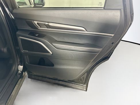 Used 2025 Kia Telluride S AWD/4WD image 34