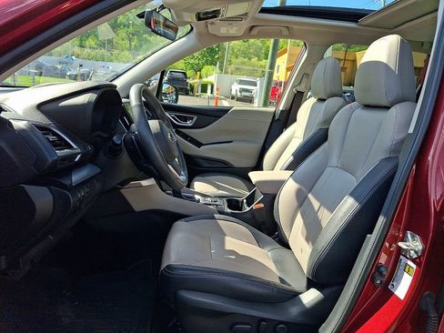 Used 2021 Subaru Forester Limited AWD/4WD image 14