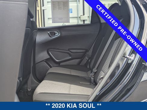 Used 2020 Kia Soul S FWD image 15