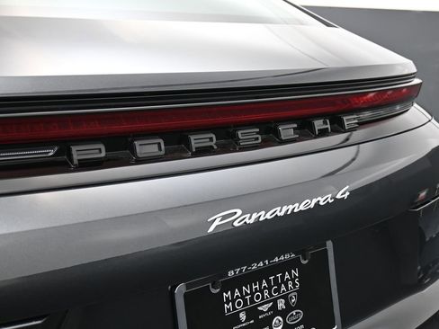 Certified 2024 Porsche Panamera 4 image 14