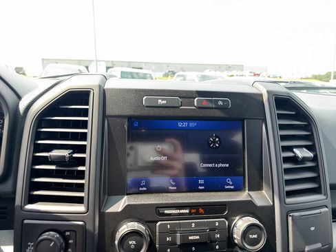 Certified 2020 Ford F150 XL w/ Equipment Group 101A Mid AWD/4WD image 15