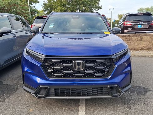 Used 2025 Honda CR-V Sport image 2