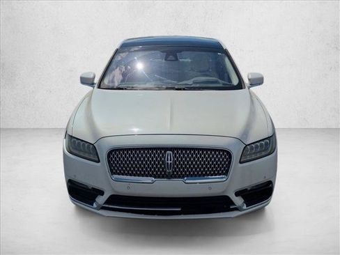 Used 2018 Lincoln Continental Black Label FWD image 2
