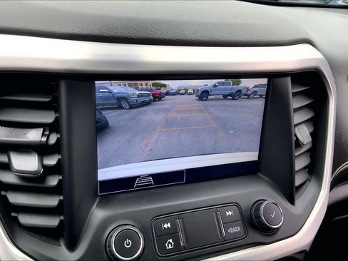 Used 2022 GMC Acadia SLE w/ Elevation Edition FWD image 23