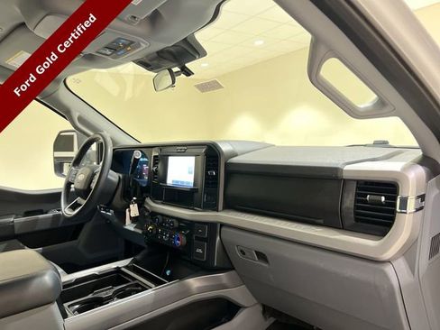 Certified 2025 Ford F250 XLT w/ FX4 Off-Road Package image 23