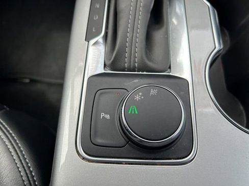 Used 2025 Kia Telluride EX w/ EX Captain's Chair Package AWD/4WD image 82