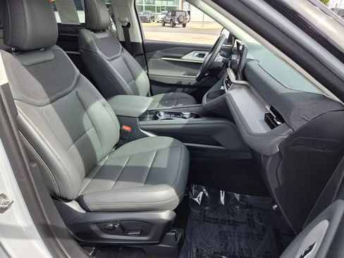 New 2026 Ford Explorer Active w/ Active Comfort Package image 51