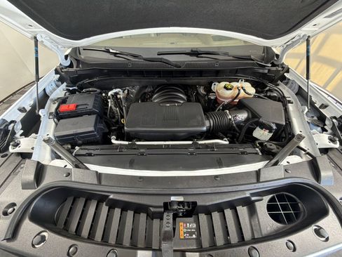 Used 2023 Chevrolet Suburban High Country w/ Advanced Technology Package image 29