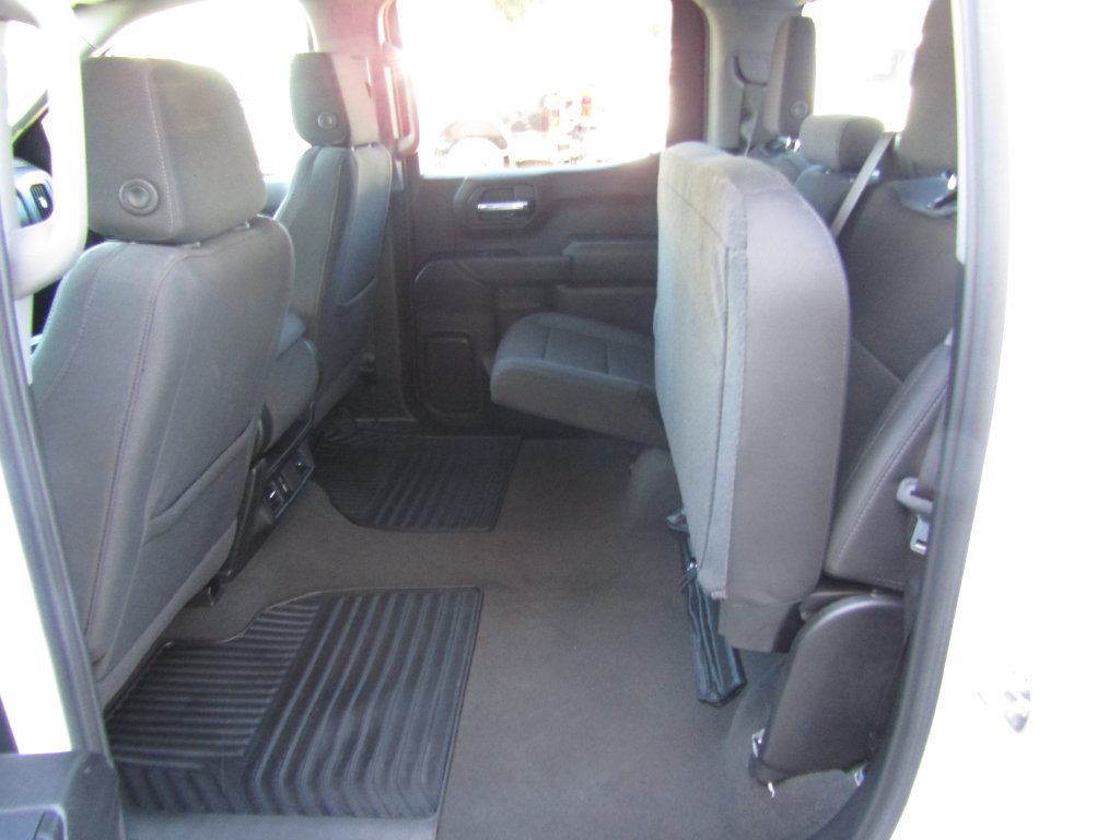 Used 2024 Chevrolet Silverado 1500 Custom AWD/4WD image 28