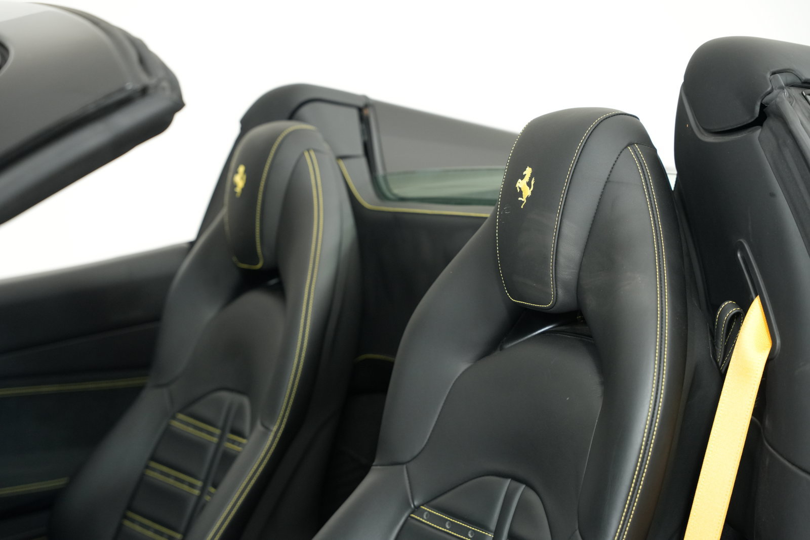 Certified 2018 Ferrari 488 Spider RWD image 49