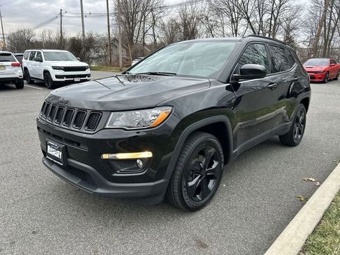 Used 2021 Jeep Compass Latitude w/ Sun and Sound Group image 4