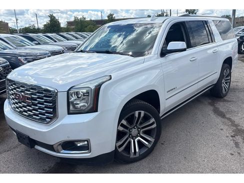 Used 2019 GMC Yukon XL Denali w/ Denali Ultimate Package AWD/4WD image 1