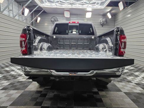 Used 2021 RAM 2500 Laramie AWD/4WD image 10