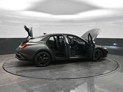 New 2026 Hyundai Elantra SEL Sport Premium image 39