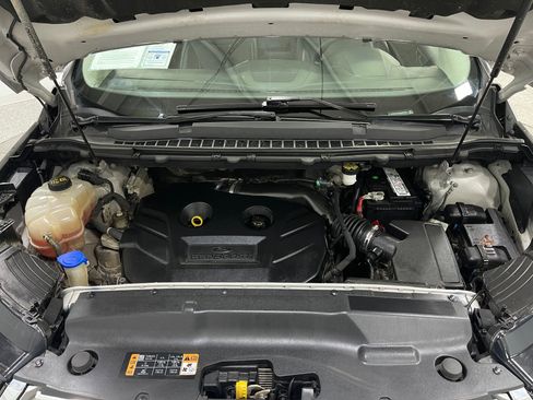 Used 2018 Ford Edge Titanium w/ Canadian Touring Package image 28