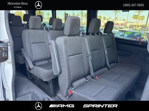 Used 2025 Mercedes-Benz Sprinter 2500 image 10