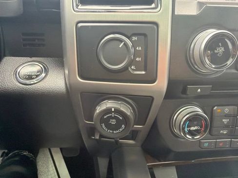 Used 2017 Ford F150 Platinum AWD/4WD image 41