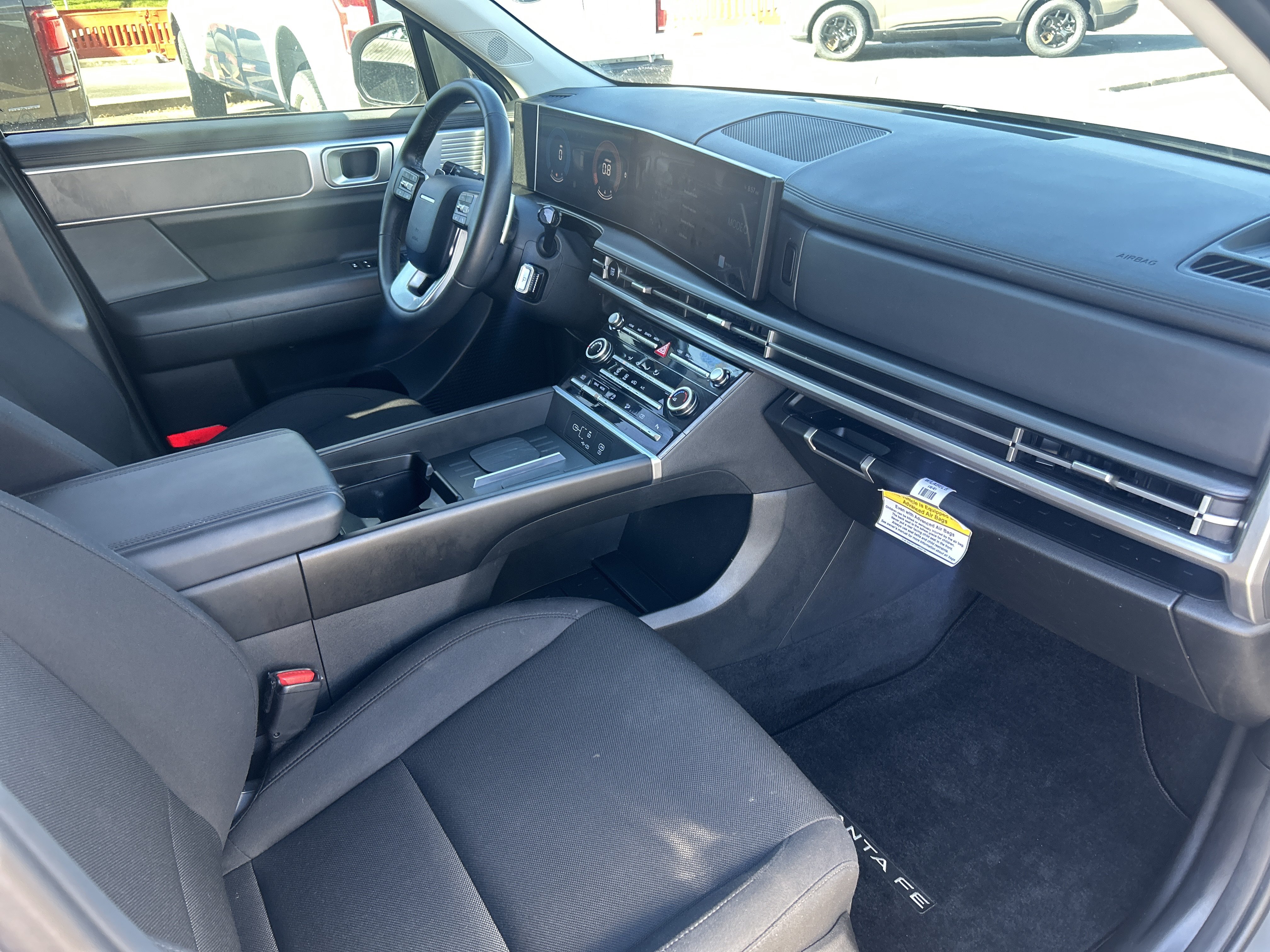 Used 2026 Hyundai Santa Fe SE FWD image 22