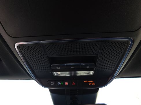 New 2026 Chevrolet Traverse RS image 24