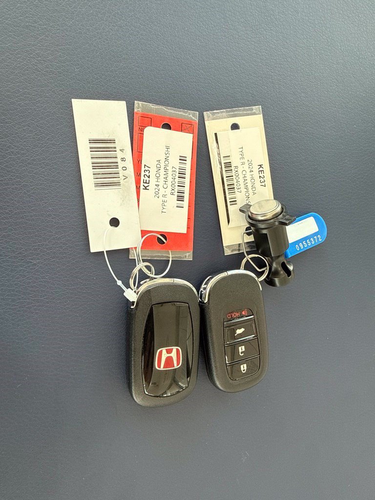 Used 2024 Honda Civic Type R image 4