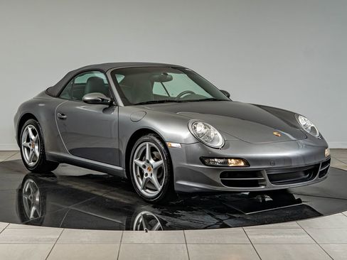 Used 2007 Porsche 911 Carrera RWD image 10