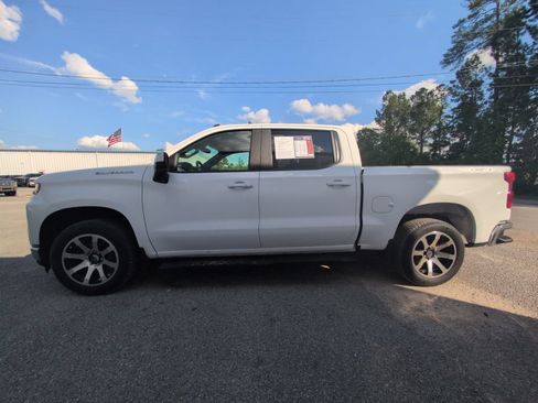 Used 2021 Chevrolet Silverado 1500 LT AWD/4WD image 5