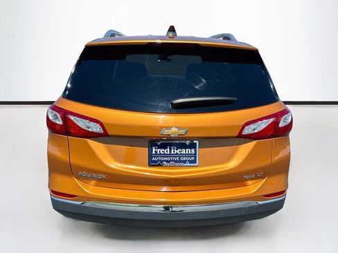 Used 2018 Chevrolet Equinox LT w/ Sun & Infotainment Package AWD/4WD image 7