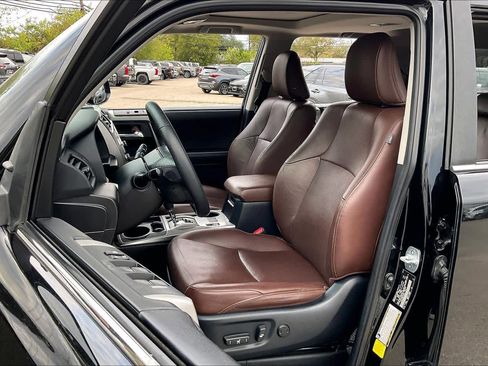 Used 2020 Toyota 4Runner Limited image 7
