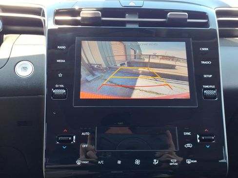 Certified 2023 Hyundai Tucson SEL w/ Convenience Package AWD/4WD image 17